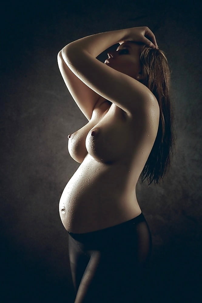 Сексуальные беременными женщины в обнаженном виде 
