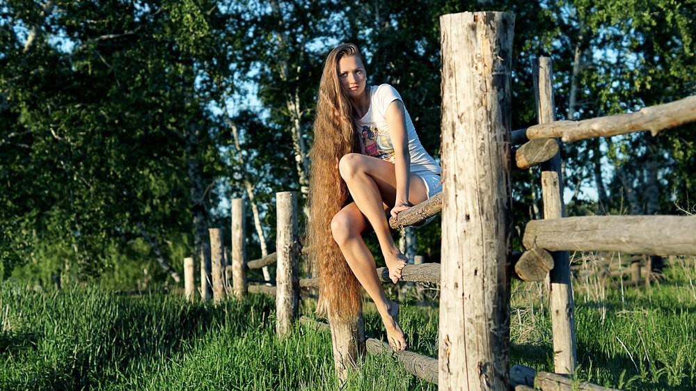Обнаженный Девушки Длинный Волосами Фото