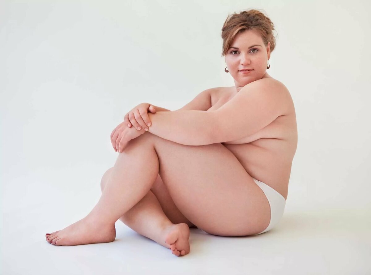 Русские толстушки демонстрируют свои безграничные сексуальные возможности