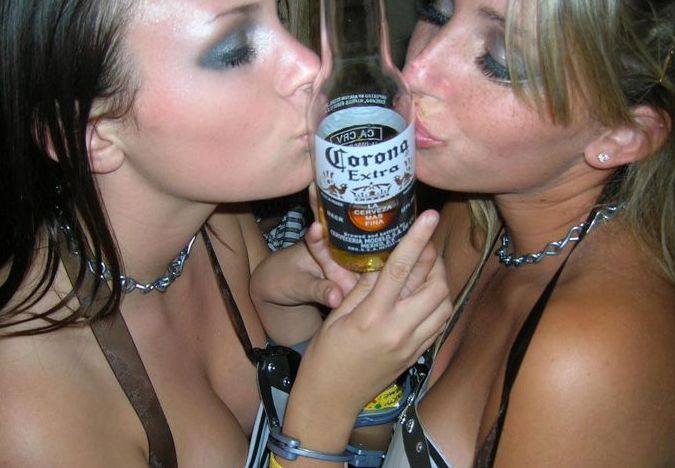 Смотреть Фото Пьяных Голых Женщин