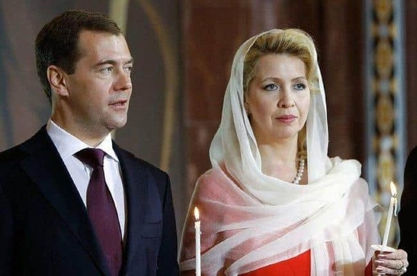 Голая Жена Медведева