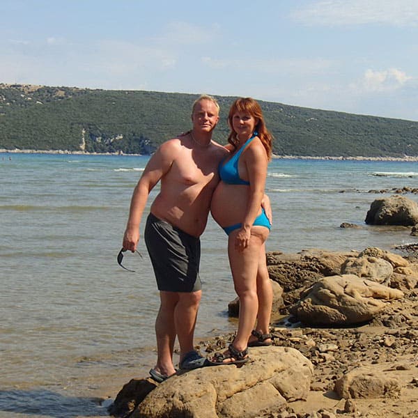 Голые Муж И Жена На Пляже