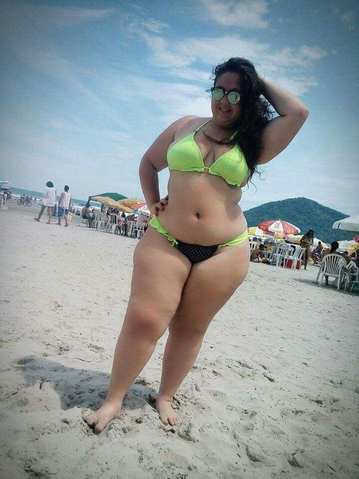 Голые Толстые Женщины На Пляже